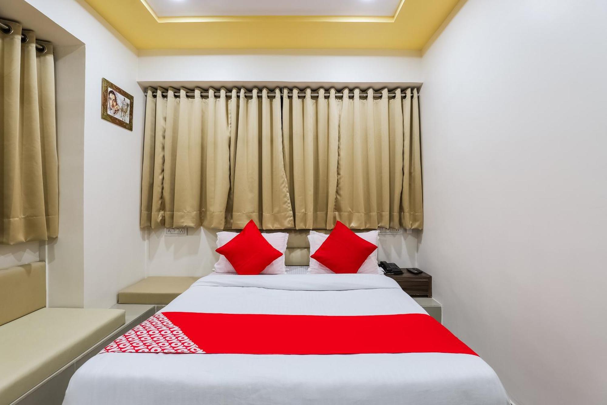 Collection O Hotel Alice Ahmedabad Eksteriør billede