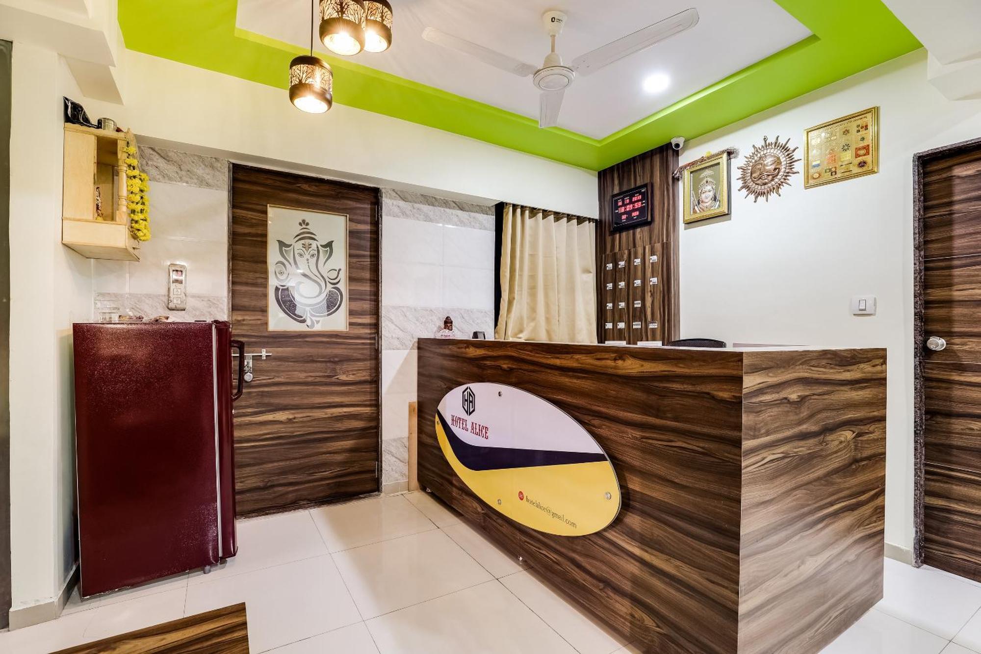 Collection O Hotel Alice Ahmedabad Eksteriør billede